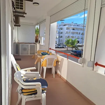 Palmeira Sol- 2 Bedrooms 300m From The Ocean View