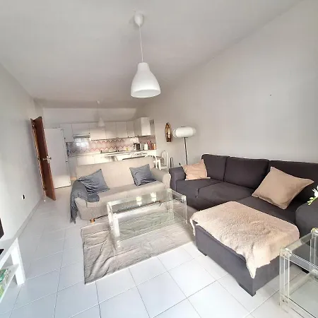Palmeira Sol- 2 Bedrooms 300m From The Ocean View شقة
