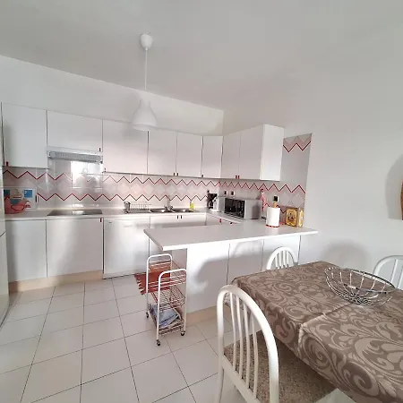 Palmeira Sol- 2 Bedrooms 300m From The Ocean View