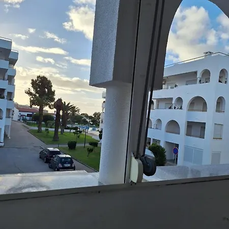 Palmeira Sol- 2 Bedrooms 300m From The Ocean View * Porches (Algarve)