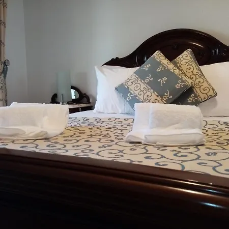 Palmeira Sol- 2 Bedrooms 300m From The Ocean View شقة