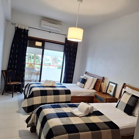 Palmeira Sol- 2 Bedrooms 300m From The Ocean View
