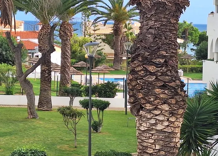 Palmeira Sol- 2 Bedrooms 300m From The Ocean View *